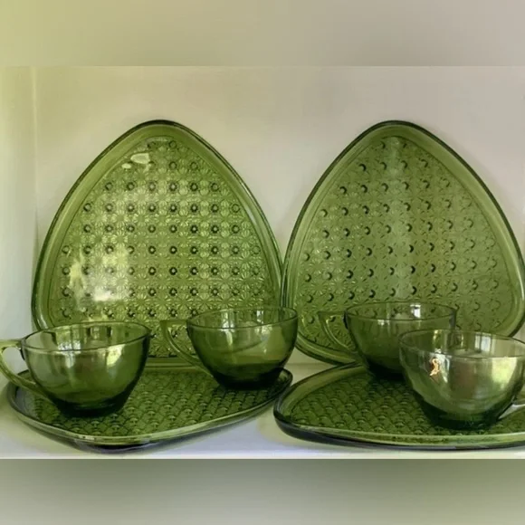 Antique (1960's) Indiana Glass Retro Style Serveware Set - Picture 1 of 8